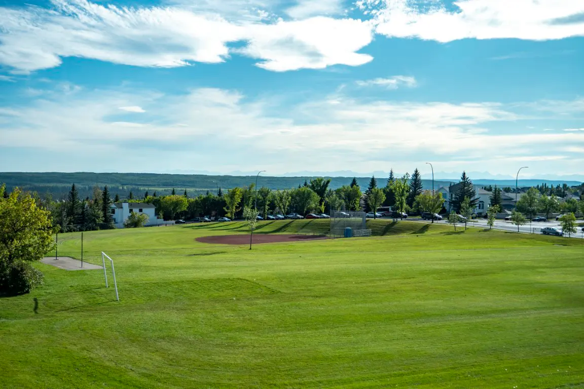 Signal Hill community in Calgary